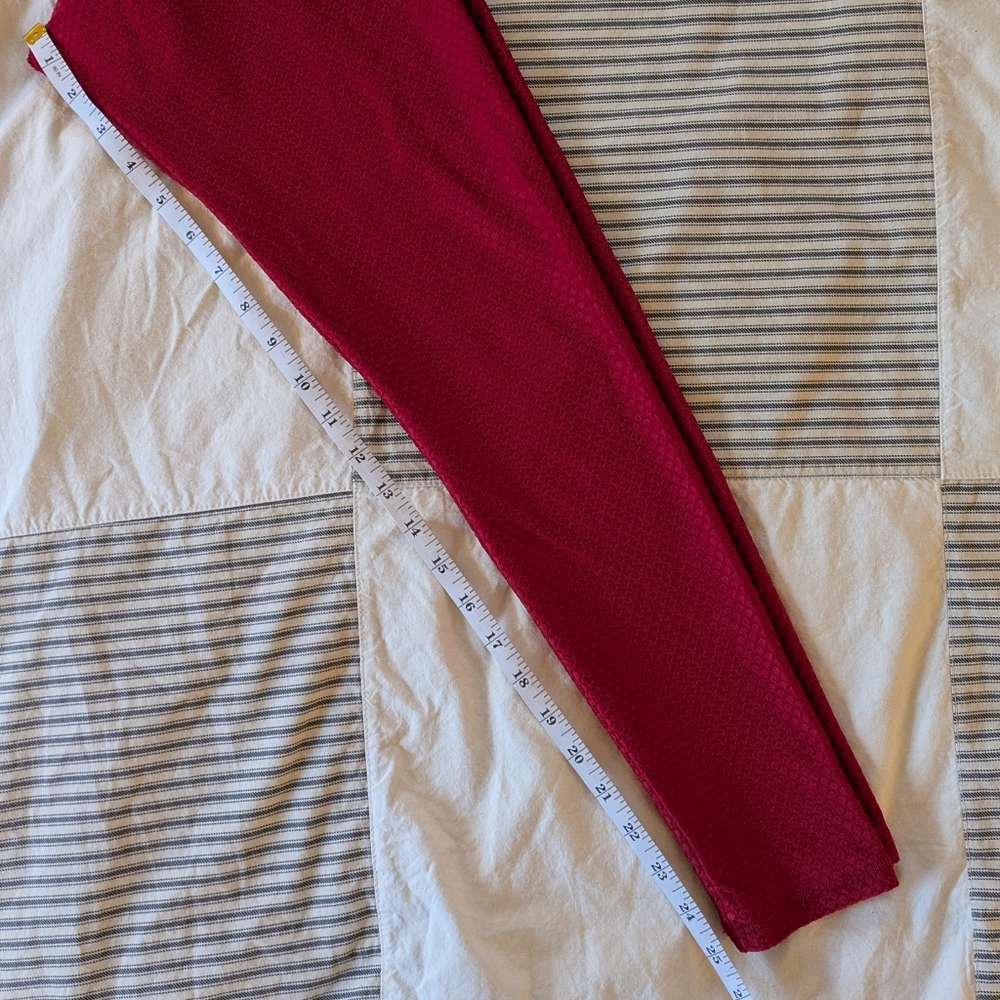 Emily Hsu Designs Red Diamond Jacquard Leggings in M - Picture 6 of 8